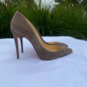 AUTHENTIC PRELOVED CHRISTIAN LOUBOUTIN PIGALLE FOLLIES